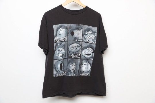 Discover vintage black FAMILY GUY 90s STEWIE and gang t-shirt