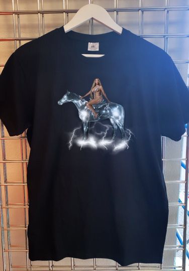 Discover Beyonce Renaissance Album Artwork Graphic Tee