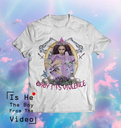 Discover Grimes T-Shirt 'Violence'