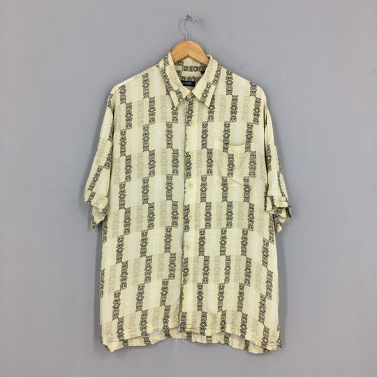 Discover Vintage Puritan Monument Hawaiian Shirt