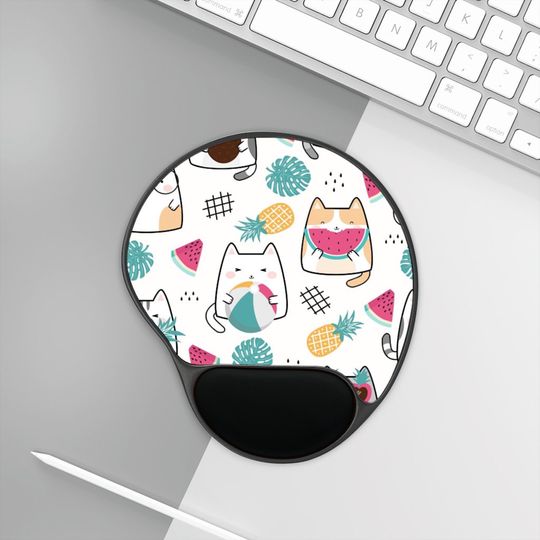 Discover Kitty Lover Wrist Rest Mouse Pad