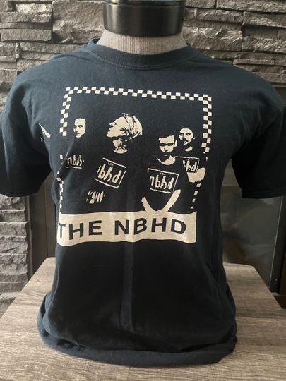 Discover The Neighborhood tour T-shirt