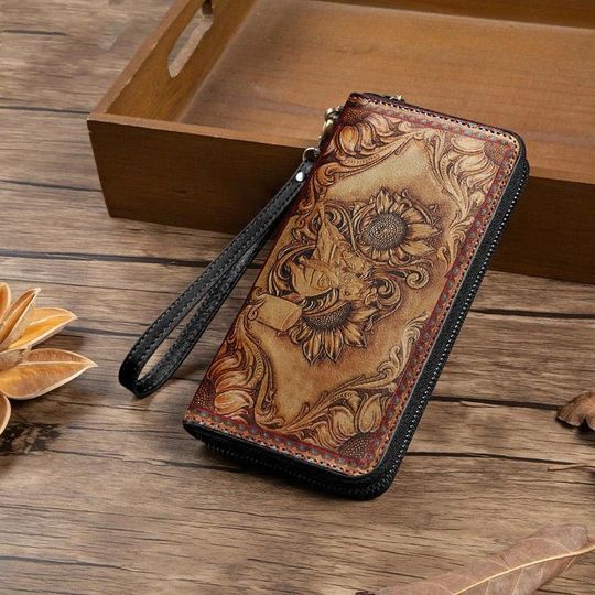 Discover Horse Riding Leather Wallet