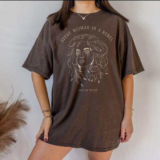 Discover Medusa T-Shirt