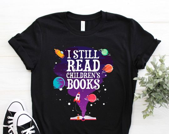Discover Books Reading Lover T-shirt