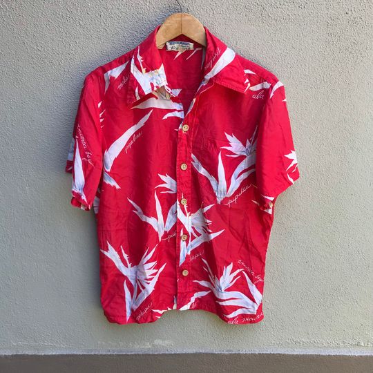 Discover Vintage 70s OCEAN PACIFIC hawaiian motif surf shirt usa
