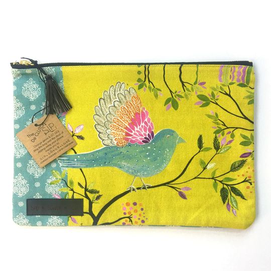 Discover Bird Design Cosmetic Clutch Bag