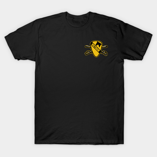 Discover Air Cav Vietnam (small logo) - Air Cav Vietnam - T-Shirt