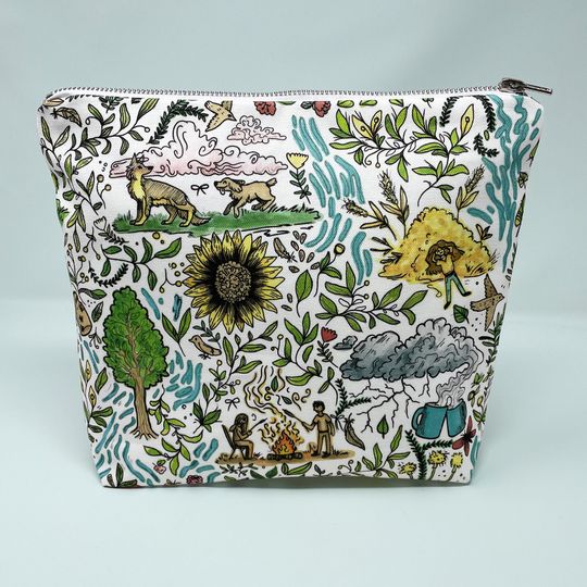 Discover Wildlife Botanical Bathroom Bag
