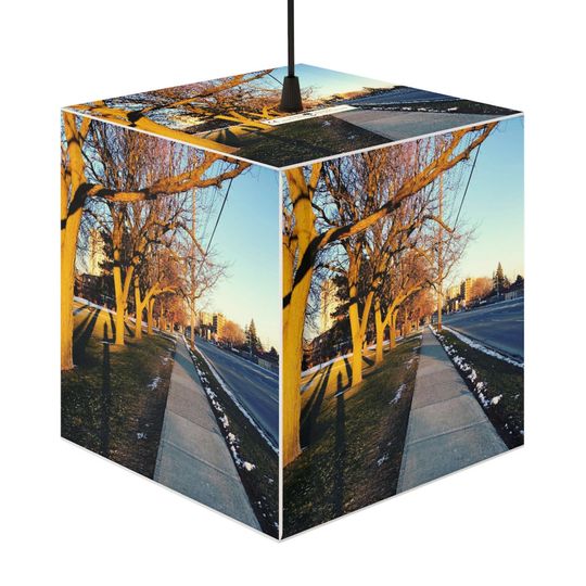 Discover Light Cube Lamp