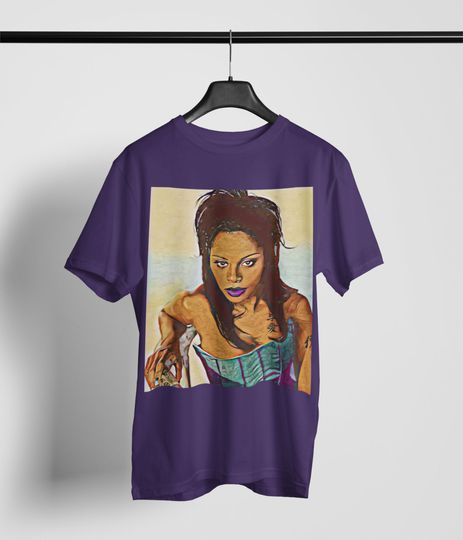 Discover Foxy Brown Graphic Tee, 90's Vibes