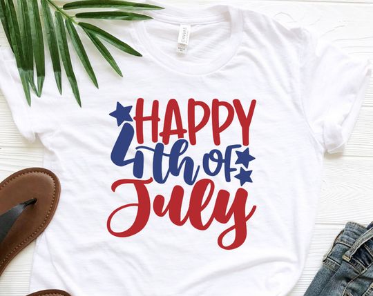 Discover Happy 4th Of July Classic T-Shirt