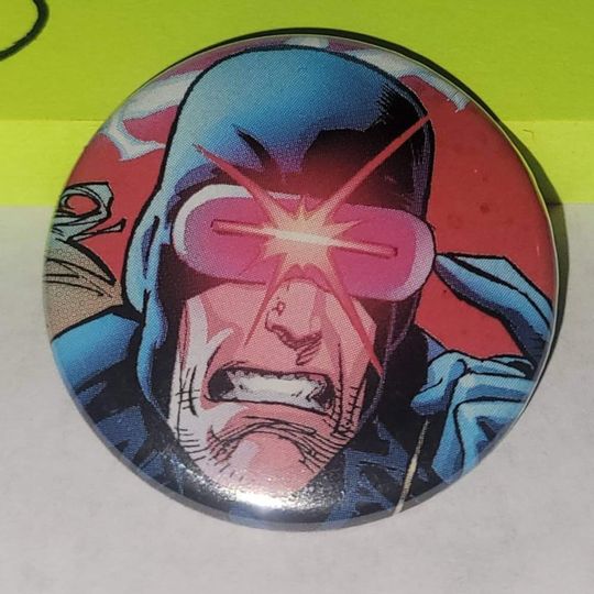 Discover Comic Book Button// Cyclops