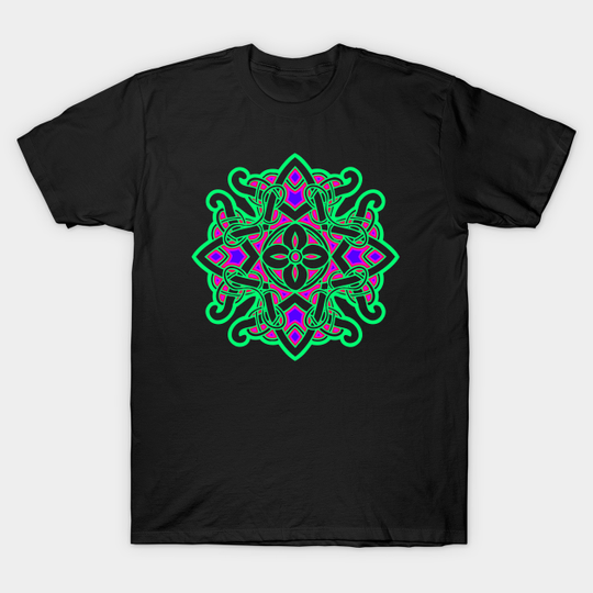 Discover Celtic ornaments E-8 - Celtic Ornament - T-Shirt