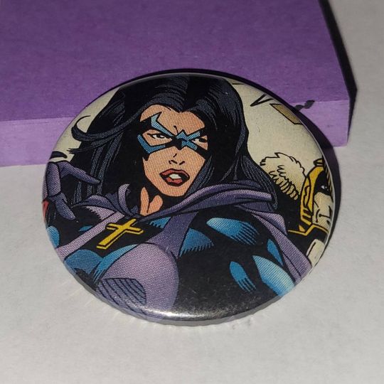 Discover Comic Book Button// Huntress