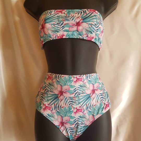 Discover Spring Women's Strapless Bikini Swimsuit