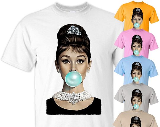 Discover Breakfast at Tiffany's (Audrey Hepburn)  Men T Shirt