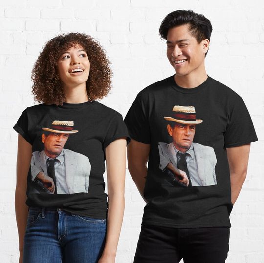 Discover carl kolchak Classic T-Shirt