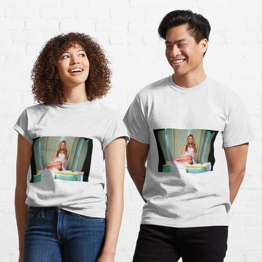 Discover Mandy Moore T-Shirt