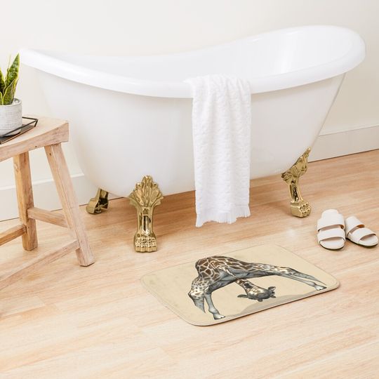 Discover Childish Giraffe Bath Mat