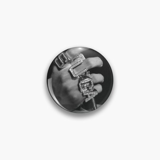 Discover SUGA Pin