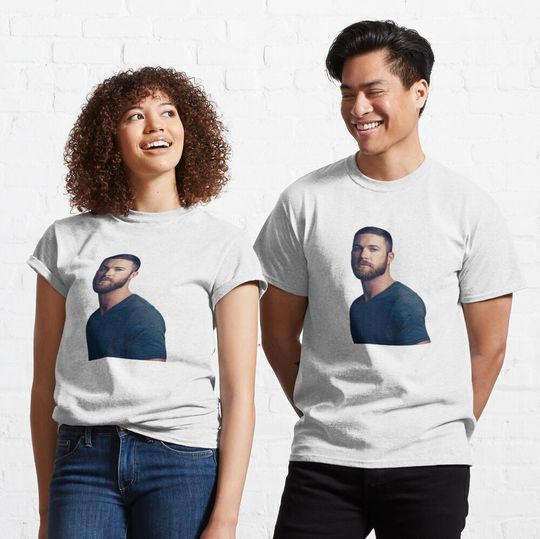 Discover Riley Green T-Shirt