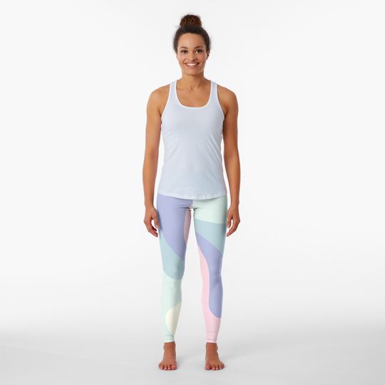 Discover Liquid Lines Pattern Leggings