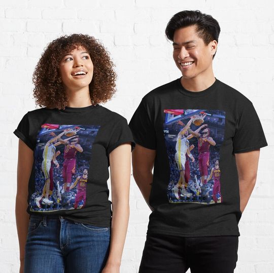 Discover Klay Thompson Posterized Dunk #11 Classic T-Shirt