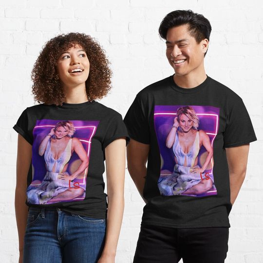 Discover Kaley Cuoco Classic T-Shirt