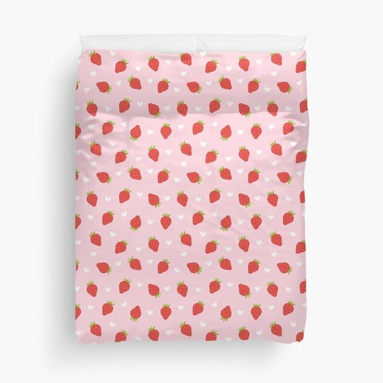 Discover Strawberry pink pattern Duvet Cover