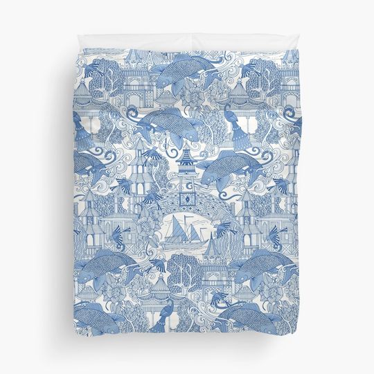 Discover chinoiserie toile blue Duvet Cover