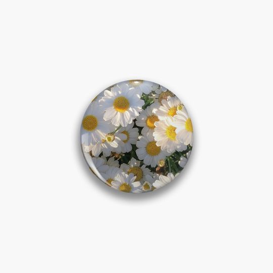 Discover Daisies Pin, Daisies Pin