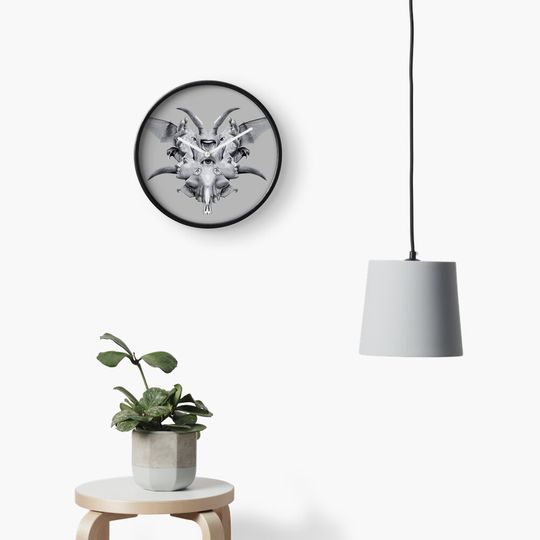 Discover Sound of the Night Clock