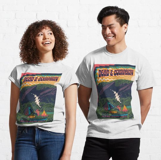 Discover GRATEFUL TOUR 2022 DEAD AND FOLSOM FIELD COMPANY TOUR 2022 Classic T-Shirt