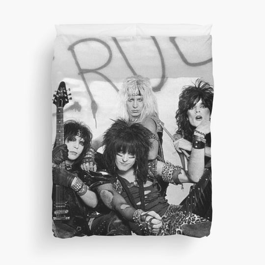Discover Cover motley crue Duvet Cover