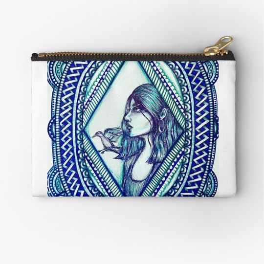 Discover Morrigan and the Raven Makeups Bag
