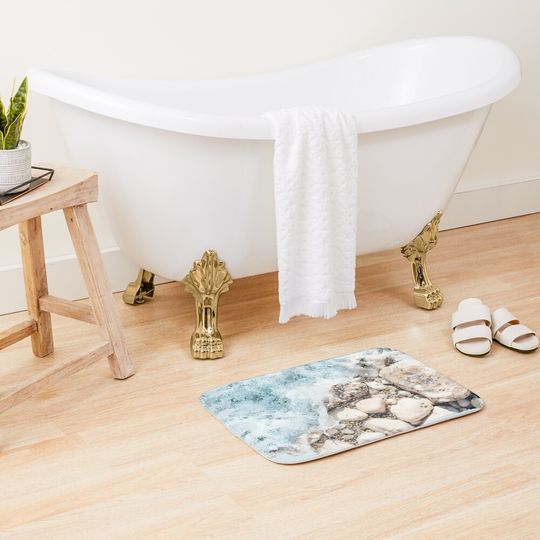 Discover Beach with stone Bath Mat