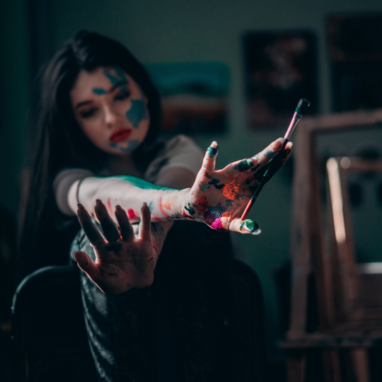 V