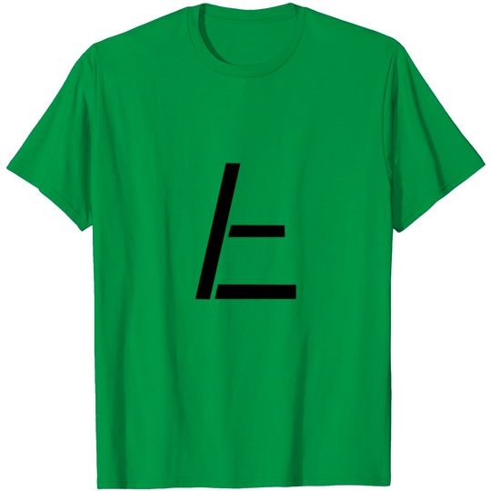 Discover Axel Hat T Shirt