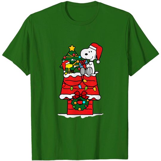 Discover Snoopy Celebrate Christmas with Woodstock - Snoopy - T-Shirt
