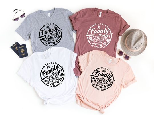 Discover Matching Family Vacation 2022  T-Shirt