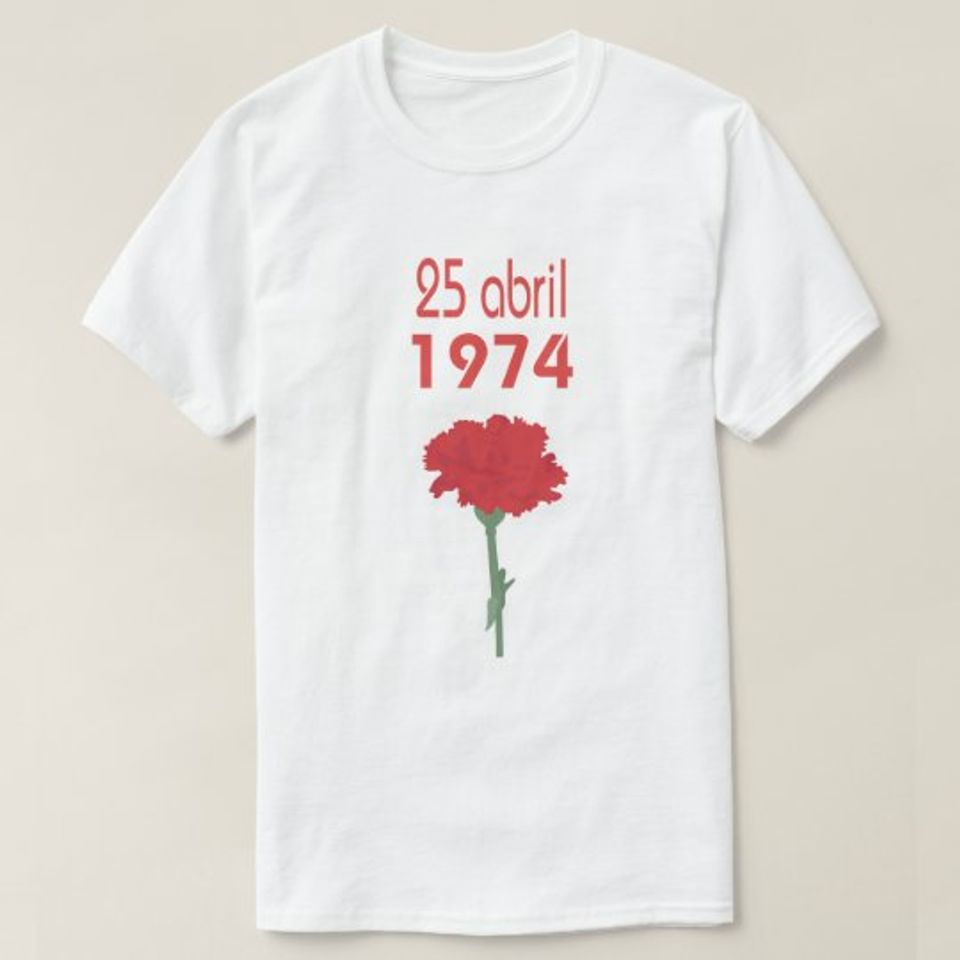 Discover T-shirt 25 de Abril 1974 Dia de Liberdade