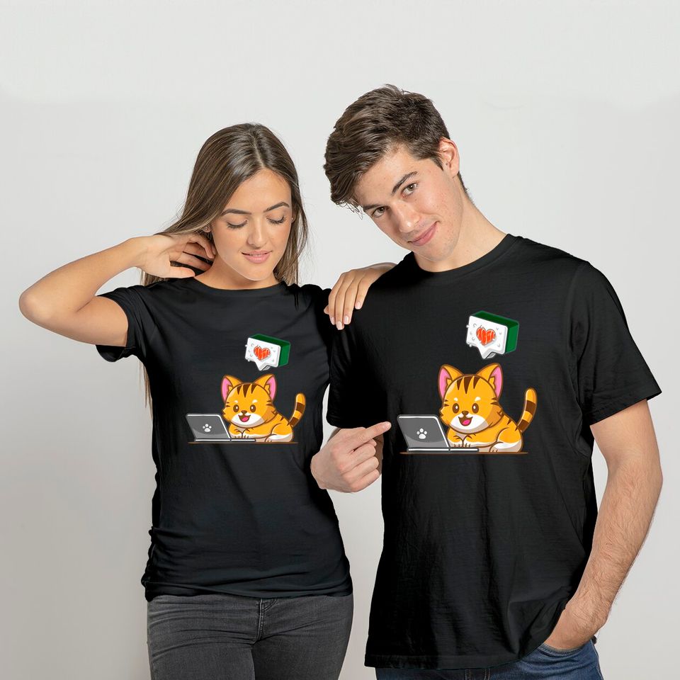 Discover T-shirt para Homem e Mulher Sushi Cats On Computer
