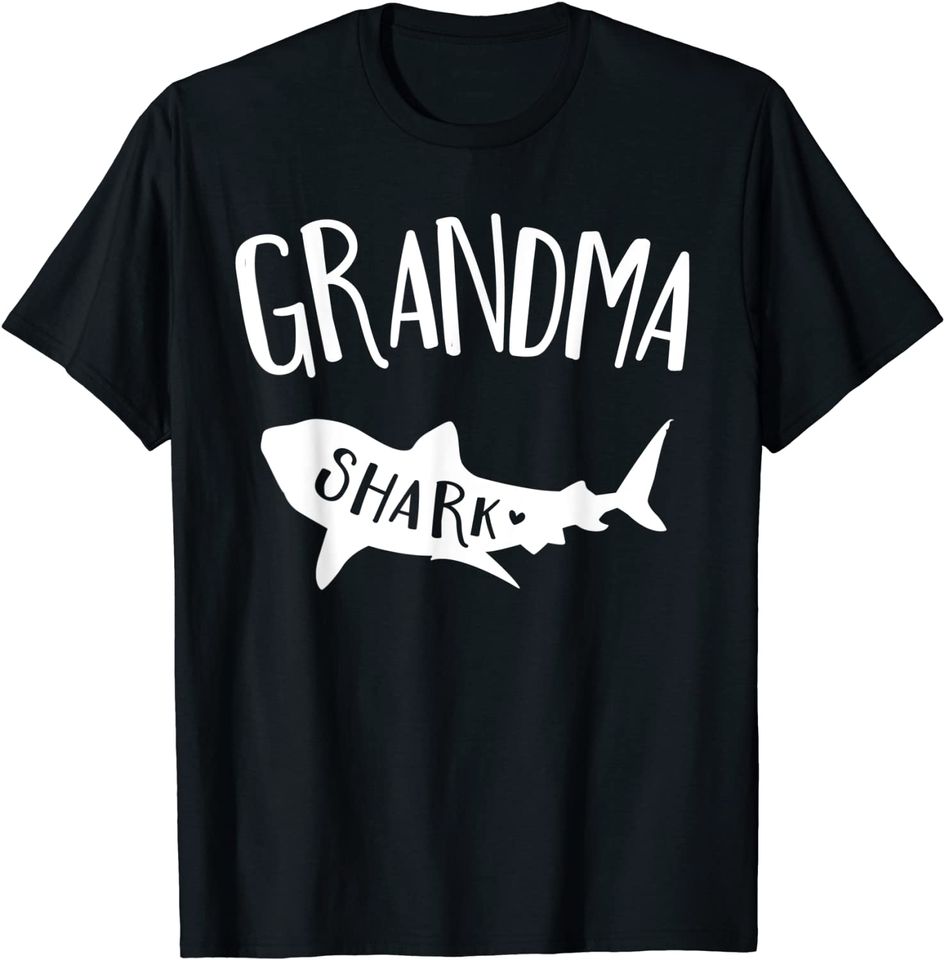 Discover T-shirt Unissexo Grandma Shark Doo Doo