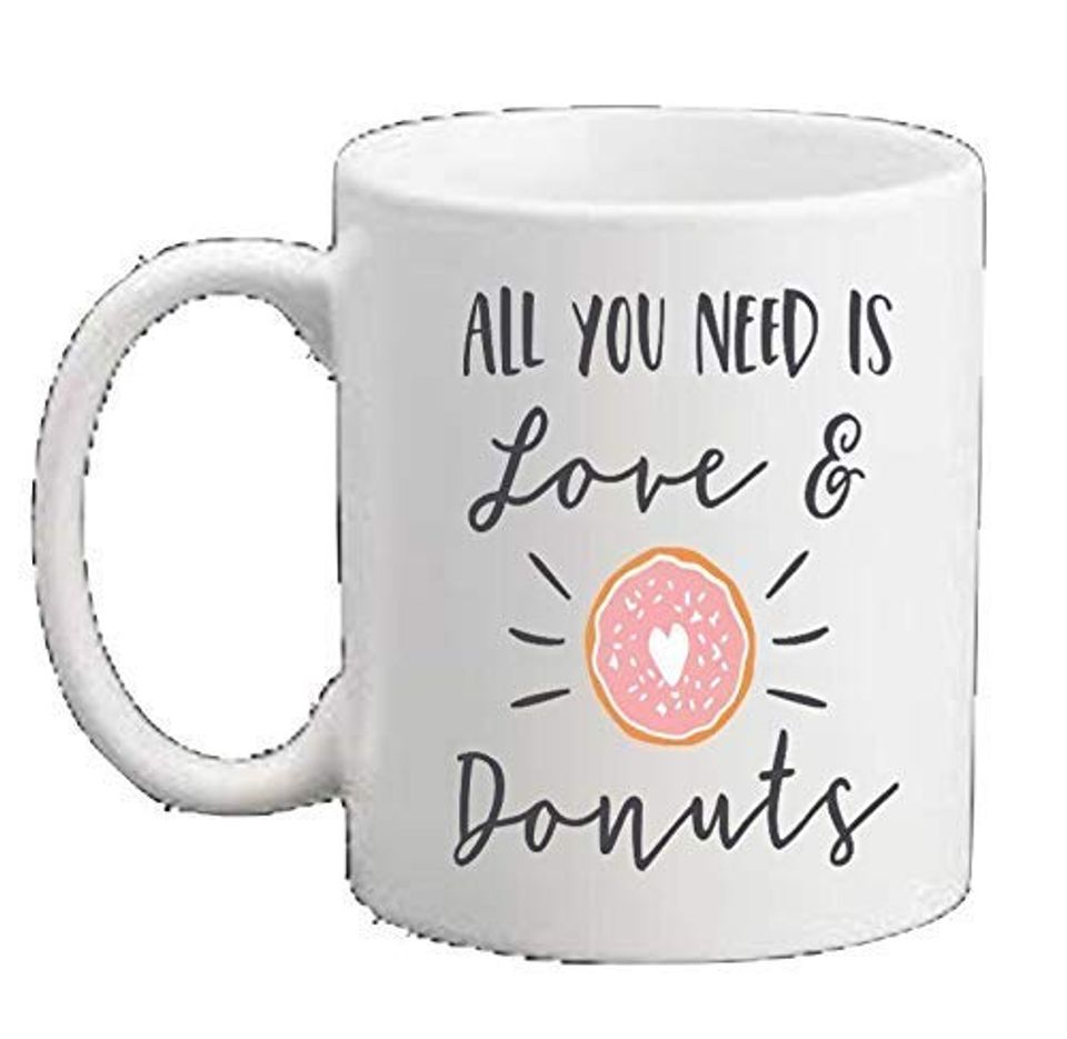 Discover Caneca de Cerâmica Clássica All You Need Is Love and Donuts