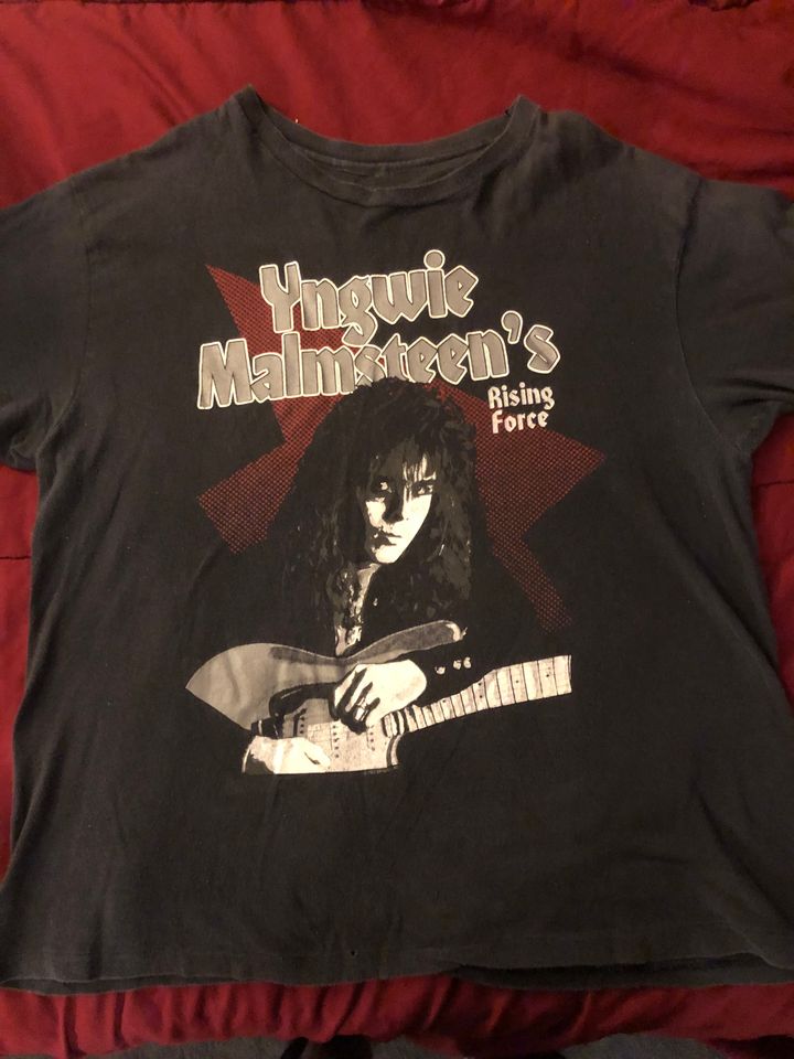 Yngwie Malmsteen - Vintage 1988 T Shirt Designed & Sold By FloralX